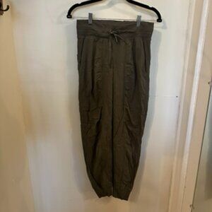 Lululemon Dance Studio Mid-Rise Jogger Full Length